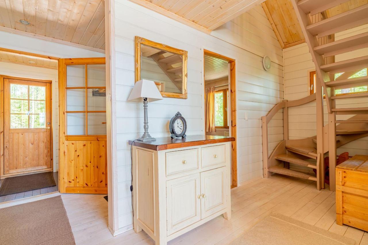 Patalaiska Cottage With Private Beach Ruokolahti Bagian luar foto